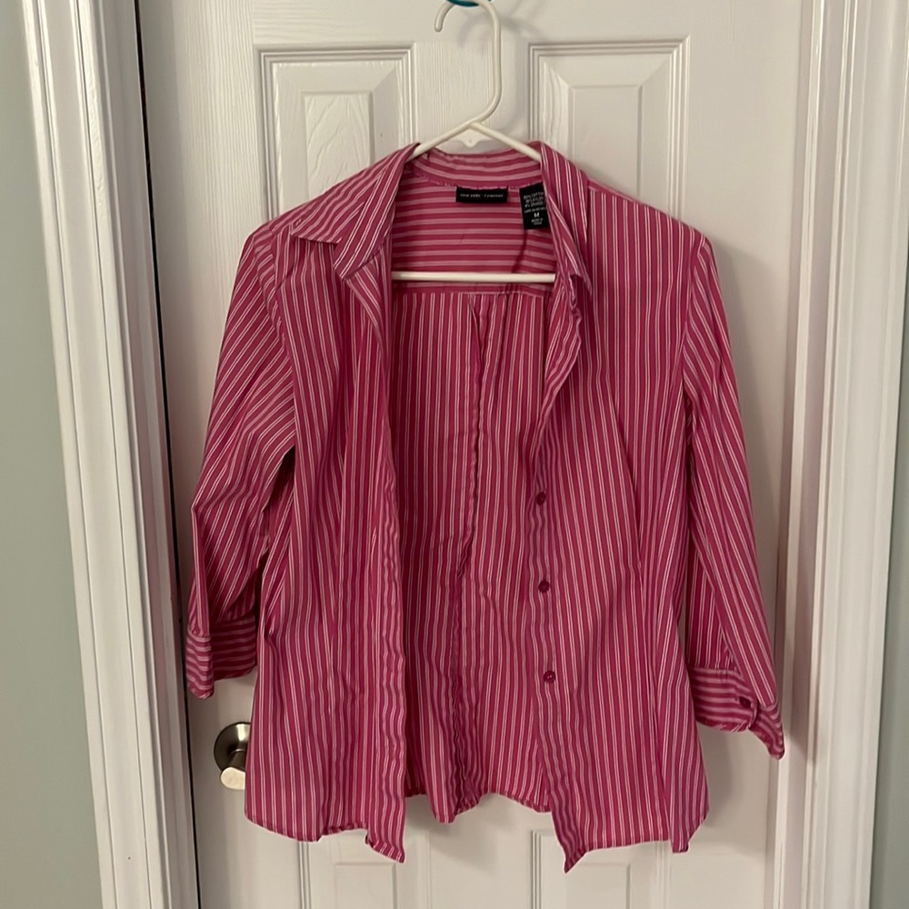 NY&Co 3/4 sleeve button down pink striped